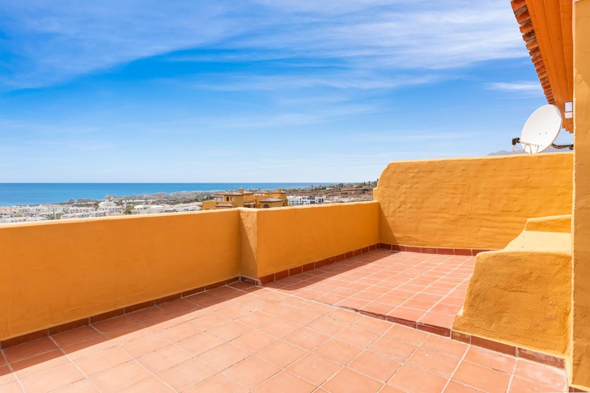 Sky And Sea Estepona Penthouse Eksteriør bilde