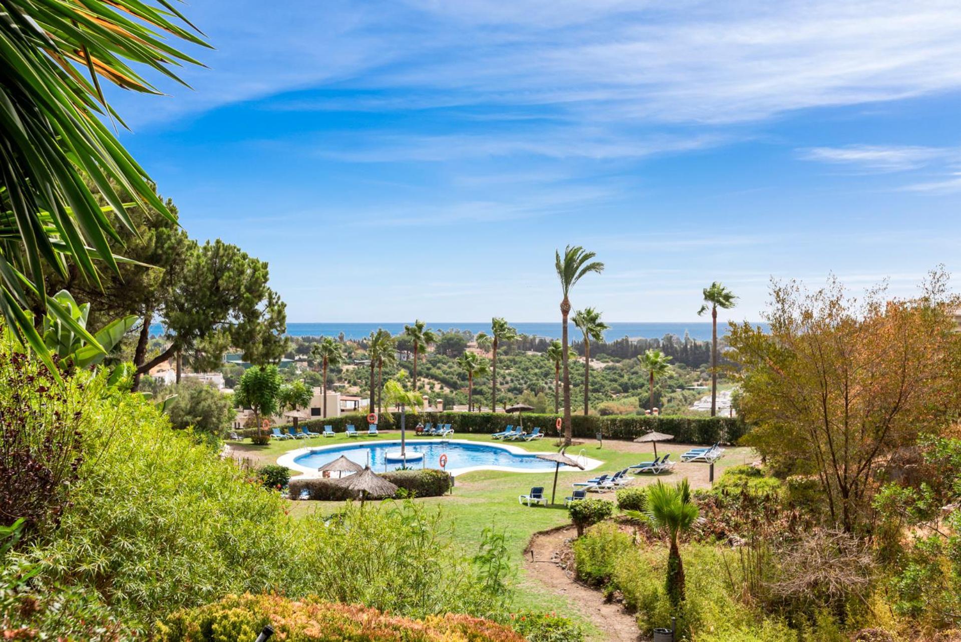 Sky And Sea Estepona Penthouse Eksteriør bilde