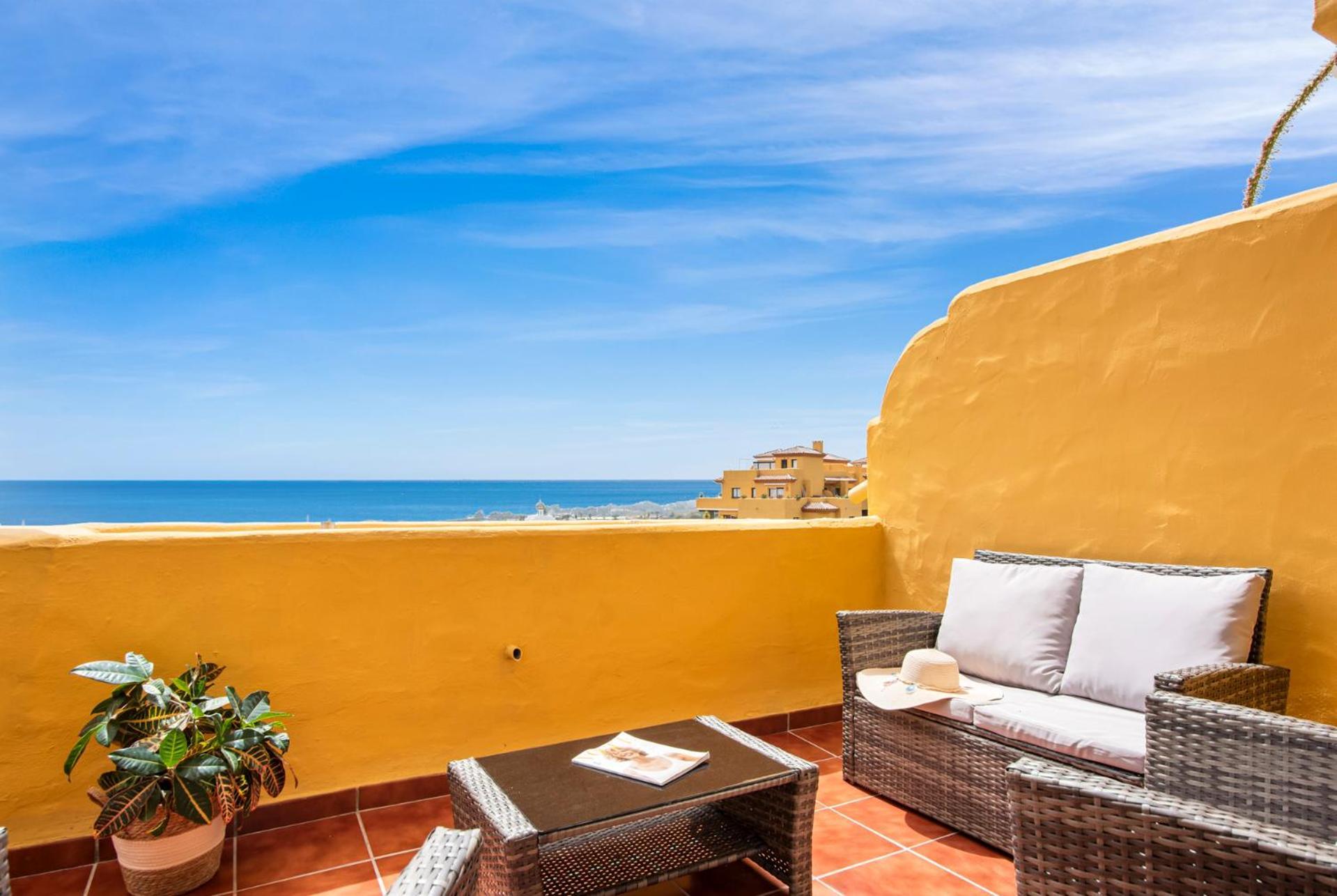 Sky And Sea Estepona Penthouse Eksteriør bilde